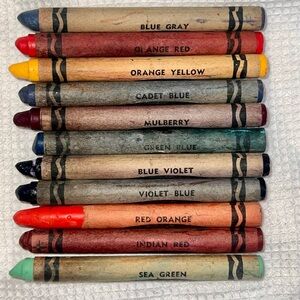 11 Vintage Retired/ Discontinued Binney & Smith Crayola Crayons made in the USA